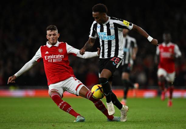 转会市场中 转会市场中